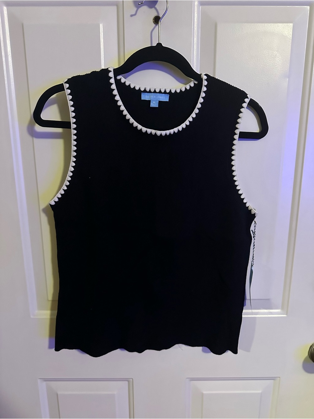 Draper James Black Sleeveless Knit Tank with White Trim
